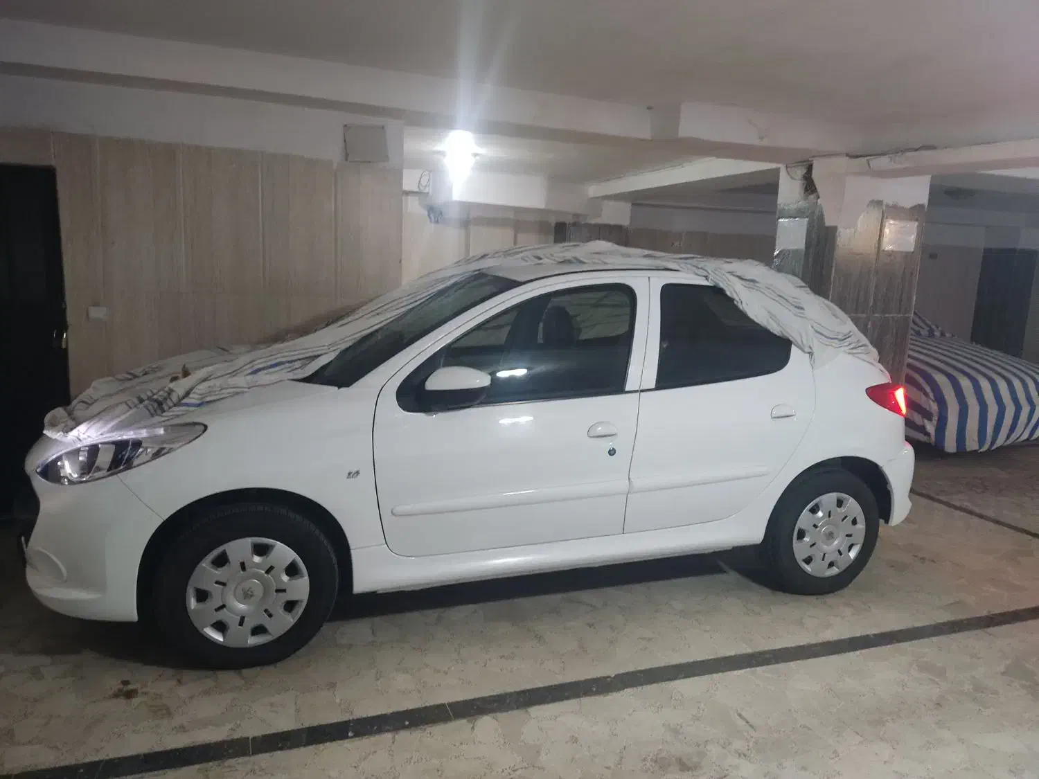 پژو 207i دنده‌ای، مدل ۱۴۰۰.فرمان برقی|خودرو سواری و وانت|کرج, گلشهر|دیوار