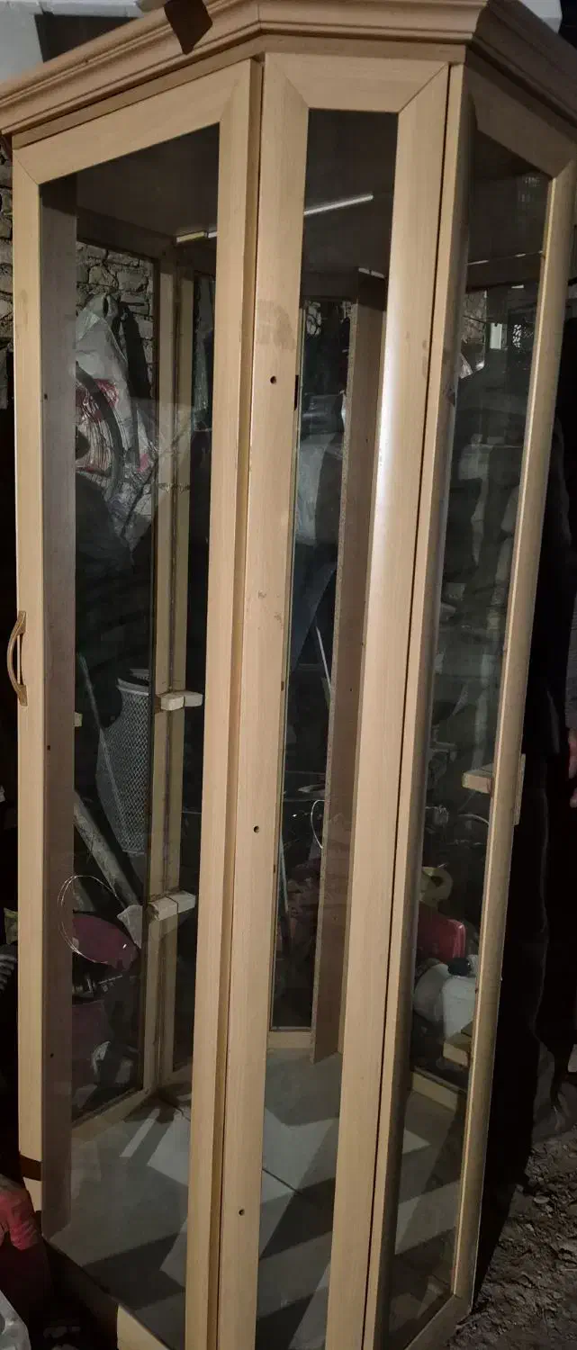 کمد کودک وویترین|بوفه، ویترین، کنسول|فرخ‌شهر, |دیوار