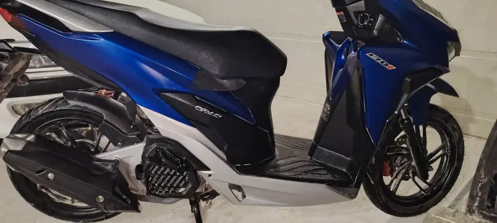 فروش موتور کلیک ۱۷۰ مدل ۱۴۰۴|موتورسیکلت|کازرون, |دیوار