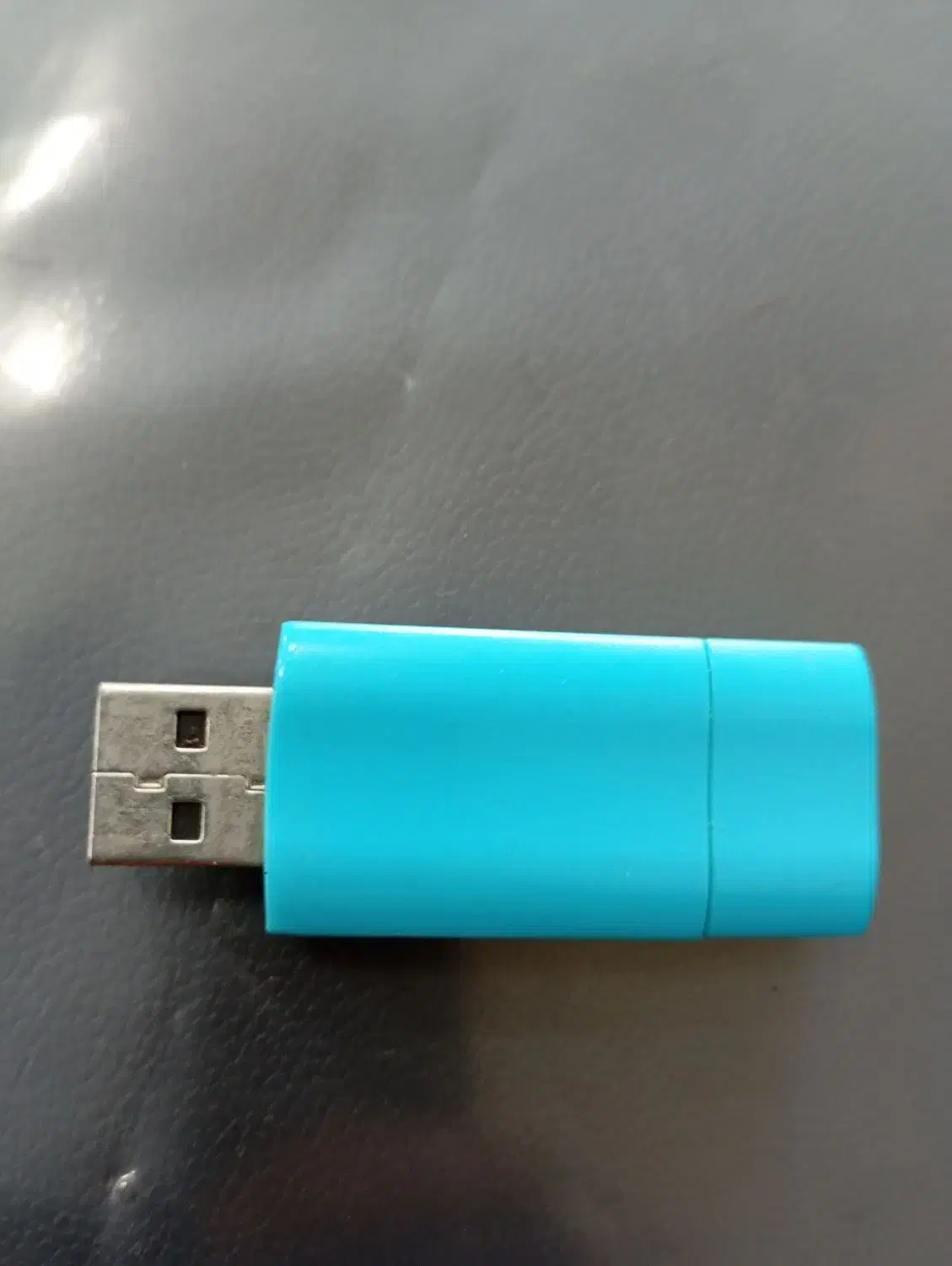 فلش USB ۳۲ گیگ مارک اچ پی hp اصل ژاپن با فیلم|لوازم جانبی موبایل و تبلت|ارومیه, |دیوار