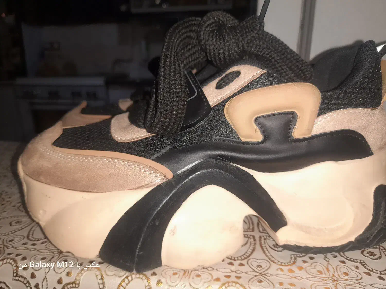 کفش اسپرت|کیف، کفش، کمربند|بروجرد, |دیوار