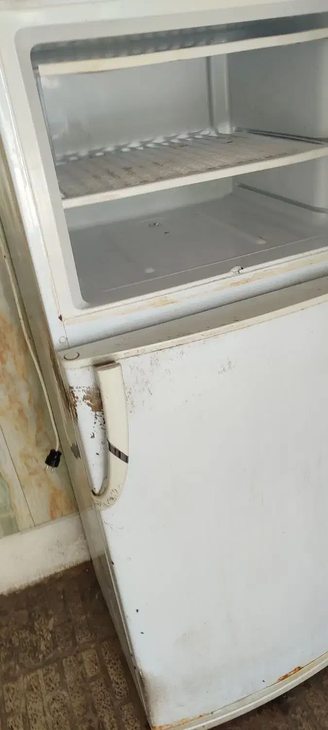 یخچال فریزر|یخچال و فریزر|فولادشهر, A1|دیوار