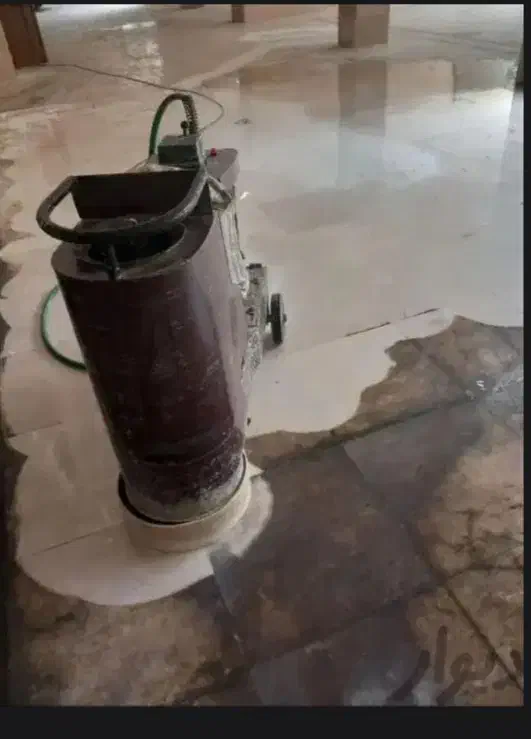 نظافت کفسابی لایه برداری براق کردن|خدمات نظافت|ورامین, ورامین|دیوار