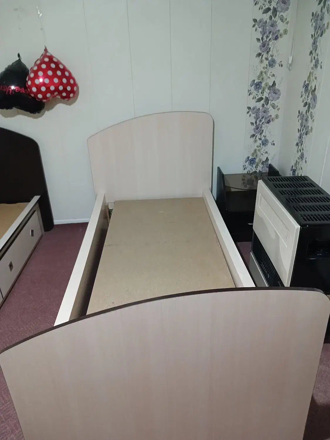 تخت یک نفره|تخت و سرویس خواب|اصفهان, کساره|دیوار