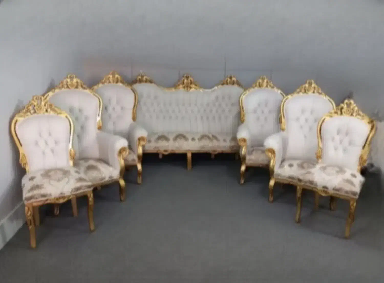 مبل سلطنتی پول لازم و فوری و زیر قیمت|مبلمان خانگی و میز عسلی|زاهدان, |دیوار