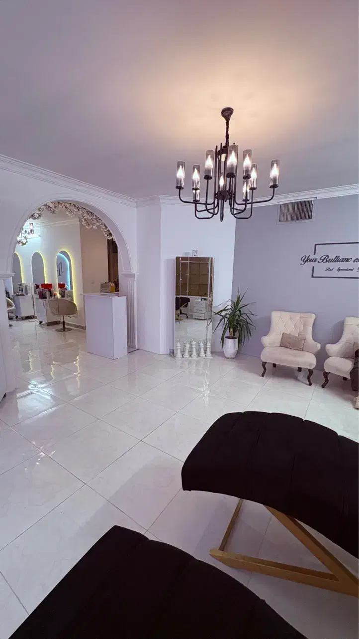 اجاره لاین تخصصی مژه در سالن زیبایی مدرن|اجارهٔ دفتر کار، اتاق اداری، مطب|مشهد, کوثر|دیوار
