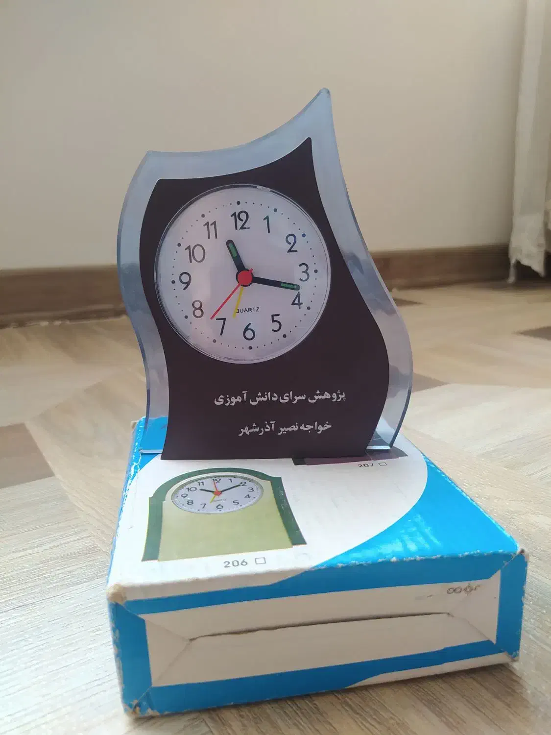 ساعت رومیزی نو|ساعت دیواری و تزئینی|آذرشهر, |دیوار