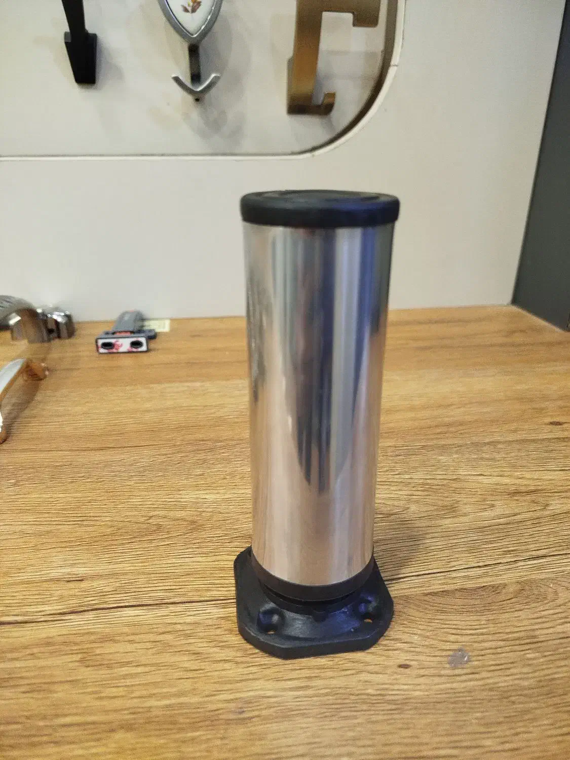 پخش عمده و جزیی یراق آلات کابینت|مصالح و تجهیزات ساختمان|کاشان, باهنر|دیوار