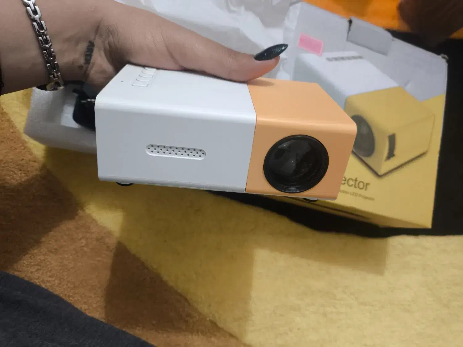 ویدئو پرژکتور|تلویزیون و پروژکتور|شهرکرد, |دیوار