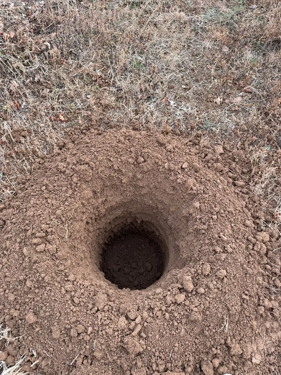 چاله کن چاله کنی انواع نهال تیرچه فنس|خدمات باغبانی و درختکاری|ارومیه, |دیوار