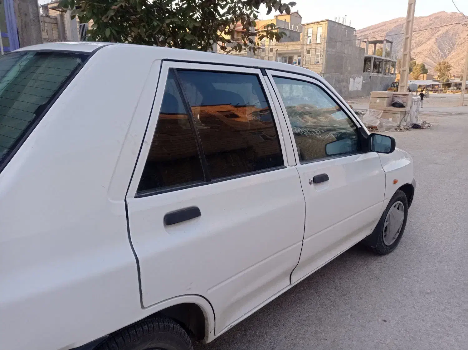 پراید ۹۵ یه لکه رنگ|خودرو سواری و وانت|لردگان, |دیوار