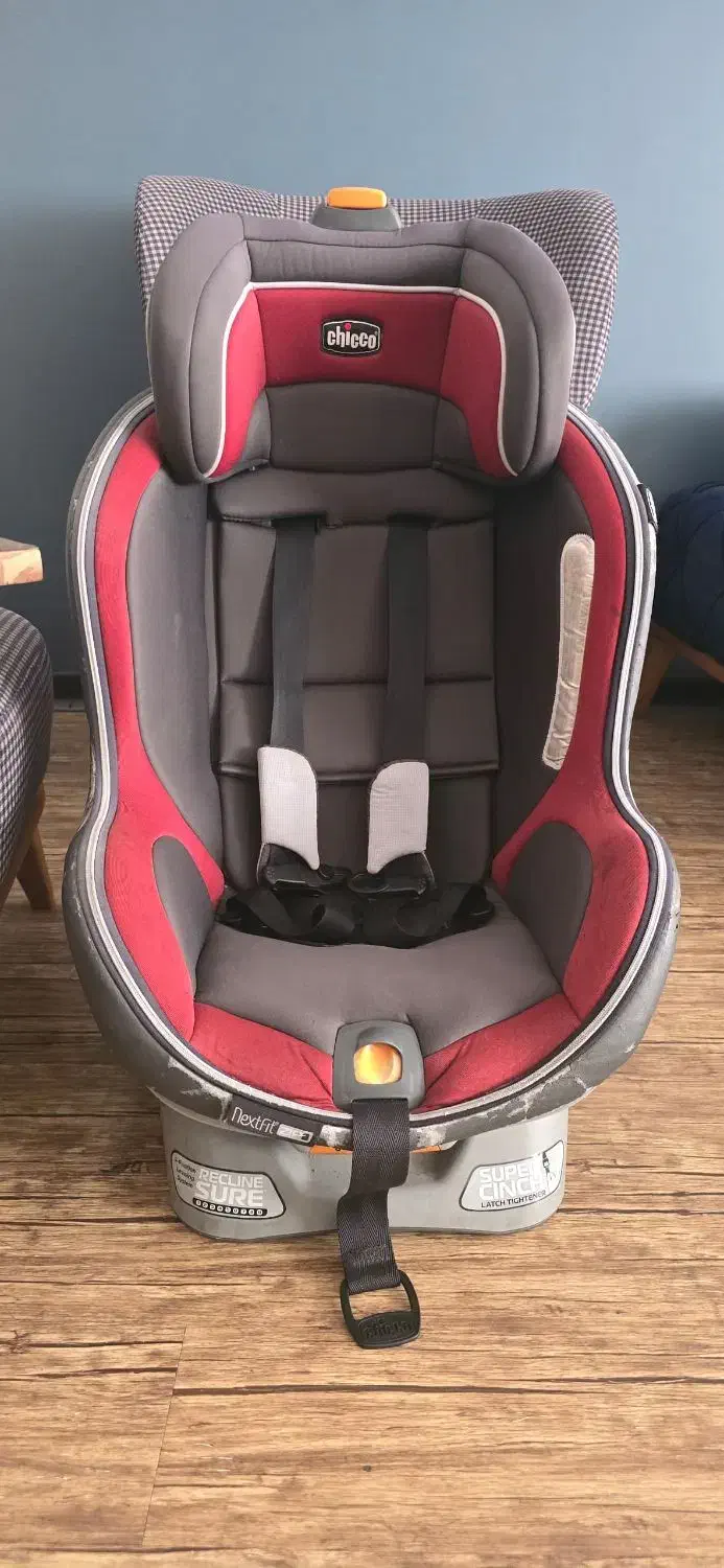 صندلی next fit zip چیکو قرمز لیمیتد|تخت و صندلی بچه|تهران, دانشگاه شریف|دیوار