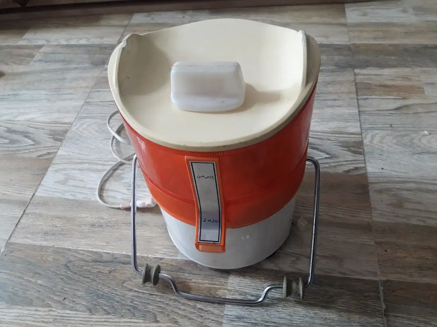 آبمیوه گیری|آبمیوه‌گیر و آب‌مرکبات‌گیر|تبریز, |دیوار