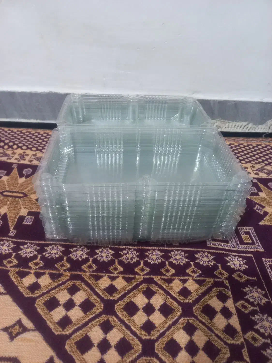 ظرف یکبارمصرف دردارجنس خوب|ظروف نگهدارنده، پلاستیکی، یکبارمصرف|اراک, |دیوار