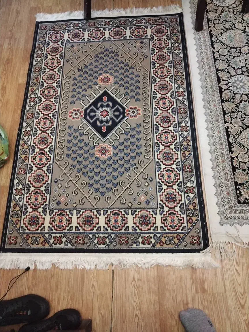 یک جفت قالیچه|فرش|تهران, گیشا|دیوار