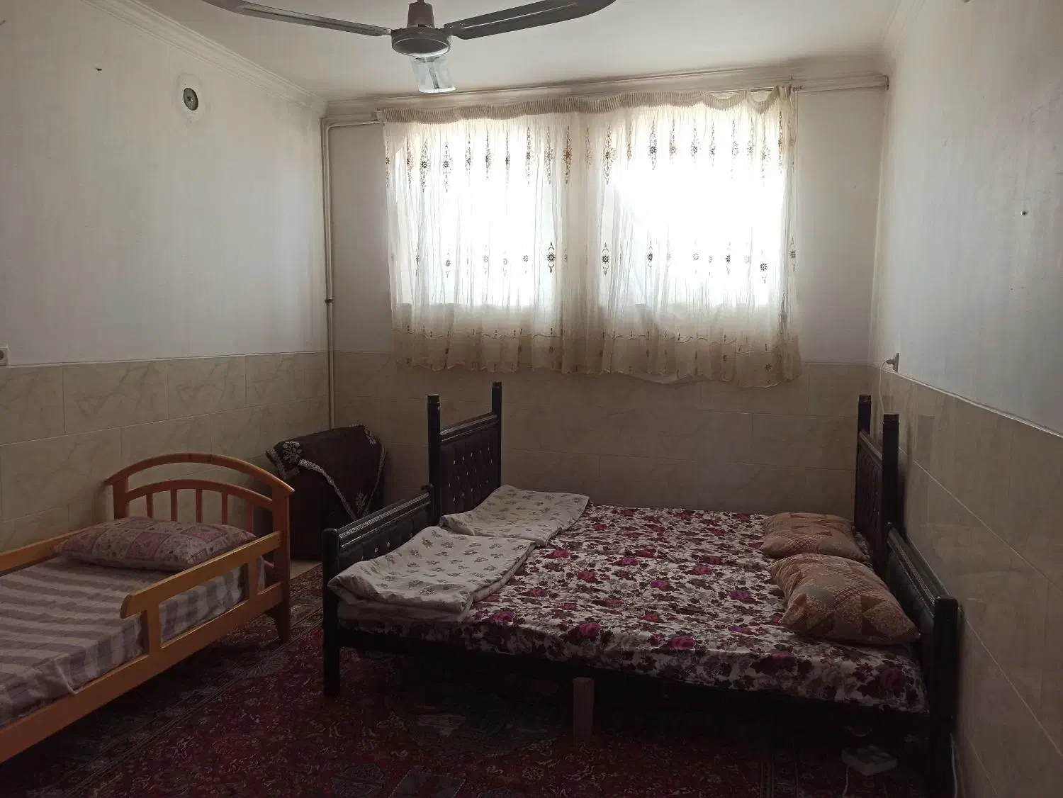 سوئیت 120 متری|اجارهٔ کوتاه‌مدت آپارتمان و سوئیت|تفت, |دیوار