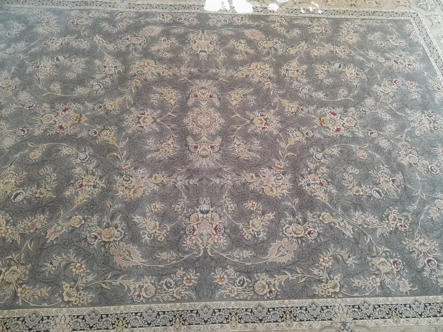 فرش ۹ متری ۱۲۰۰ شانه|فرش|قروه, |دیوار