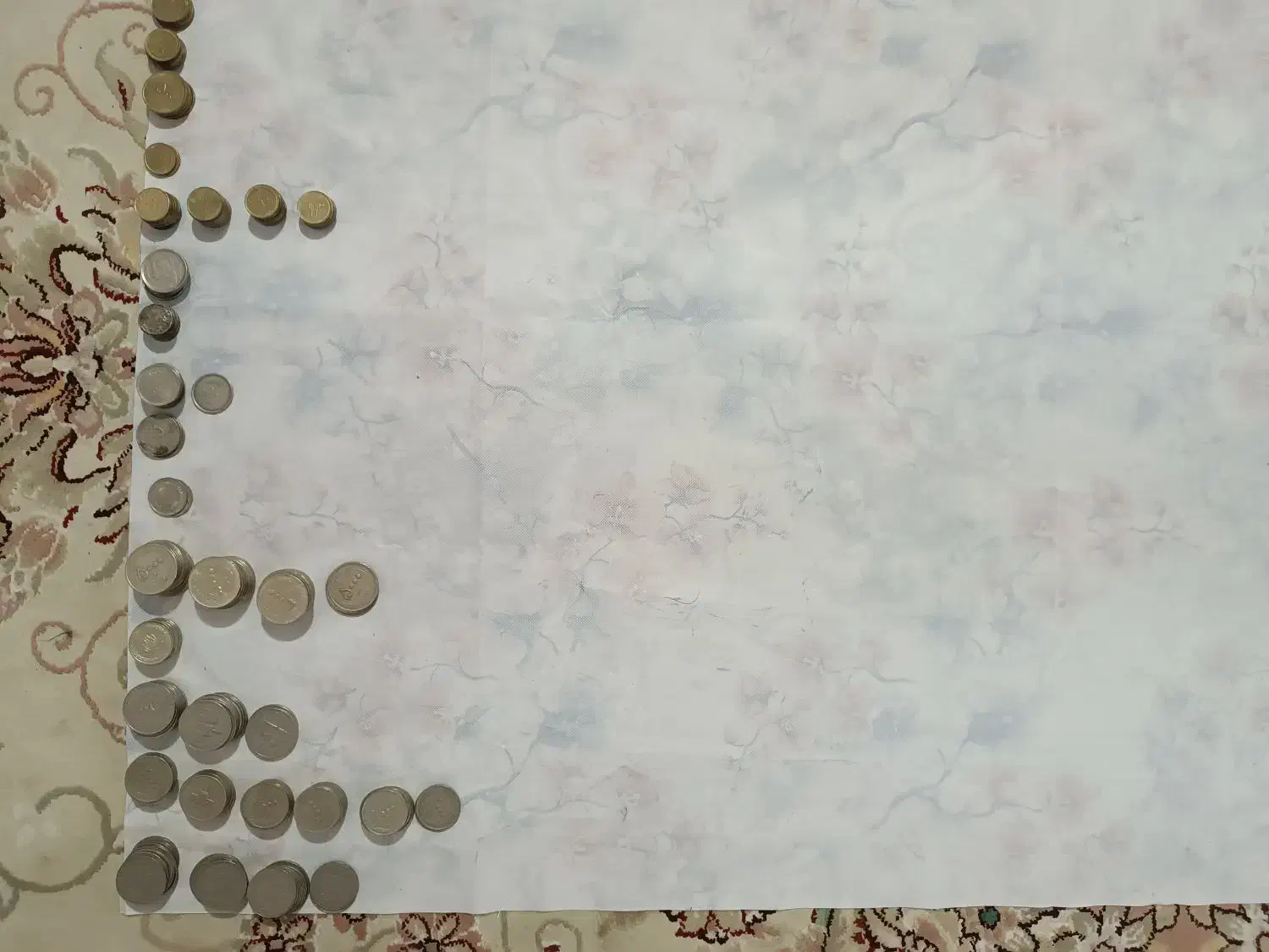 ۱۶۰۰ سکه قدیمی|کلکسیون سکه، تمبر، اسکناس|قم, کاسه گران|دیوار