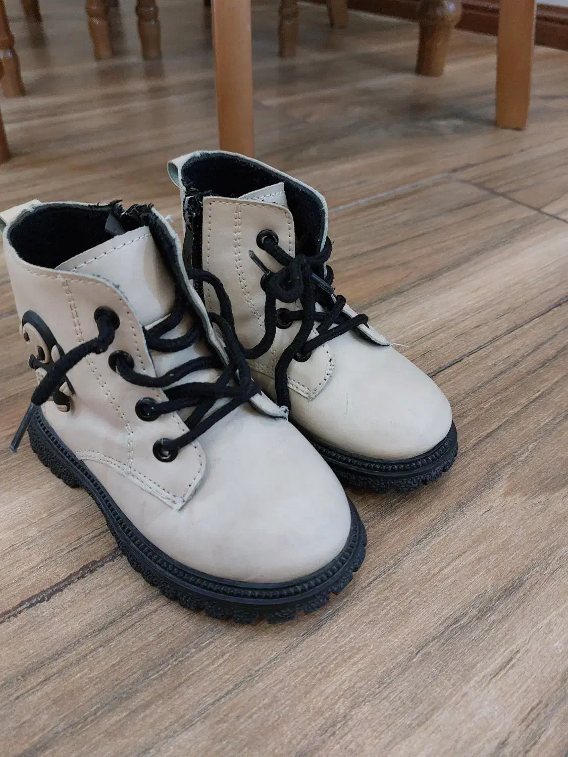 کفش بچه گانه|کفش و لباس بچه|مشهد, عامل|دیوار