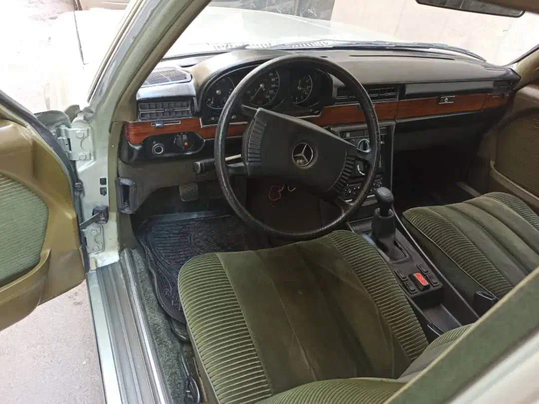 بنز اتاق ۱۱۶ مدل ۷۷|خودرو کلاسیک|اصفهان, گلزار|دیوار