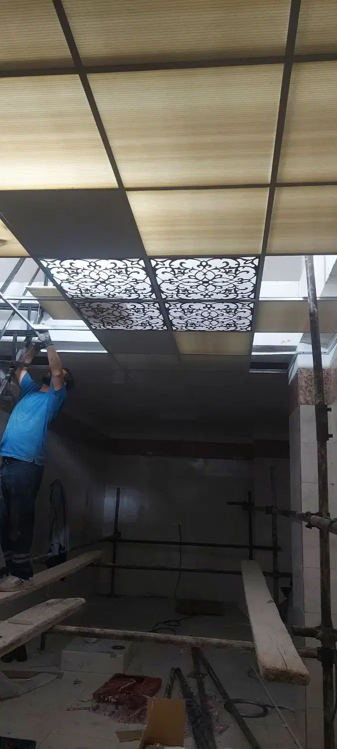 نصب سقف کاذب +نورپردازی وبرقکاری و برق قدرت|خدمات پیشه و مهارت|پرند, فاز ۵|دیوار