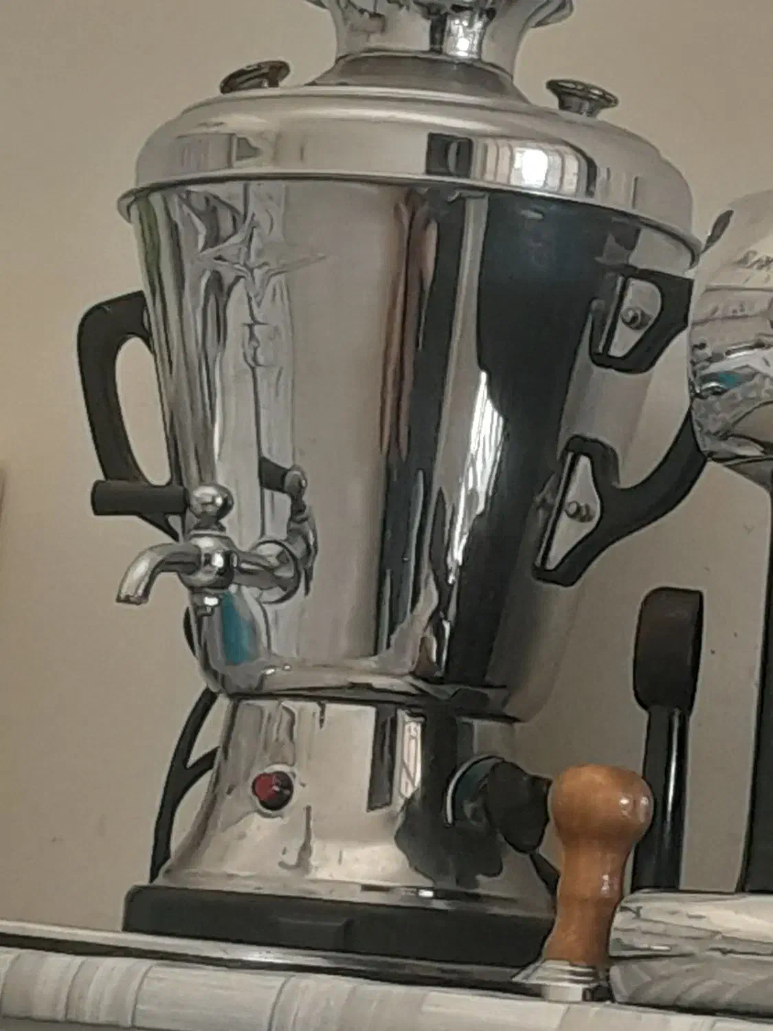 سماور برقی کامل سالم|سماور، چای‌ساز، قهوه‌ساز|بهبهان, |دیوار