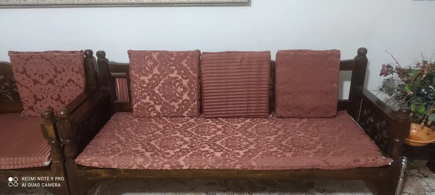 تخت سنتی همراه با تشک کف|کافی‌شاپ و رستوران|رودهن, |دیوار