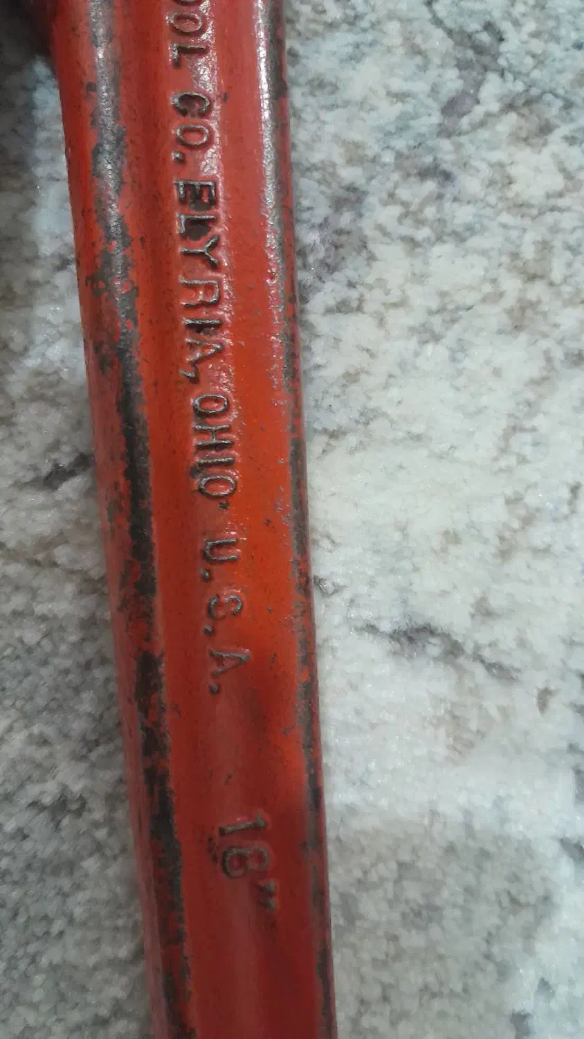 لوله گیر امریکایی قدیمی اصل|ابزارآلات|بندرعباس, |دیوار