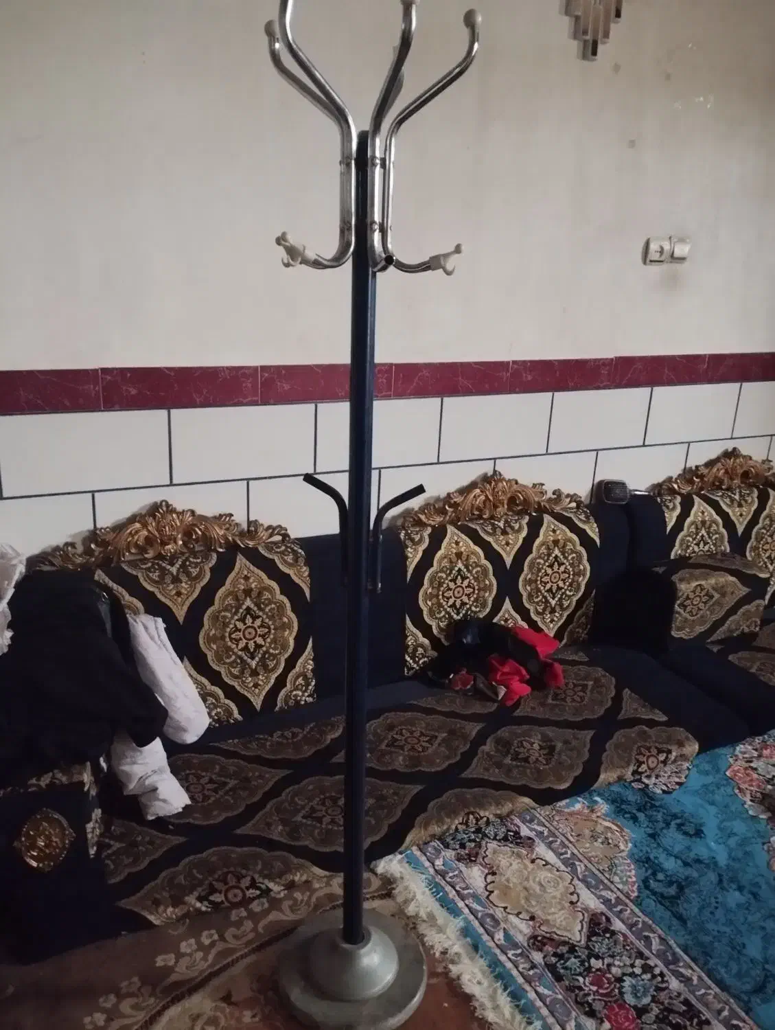 جالباسی ایستاده|مبلمان خانگی و میز عسلی|امیدیه, |دیوار