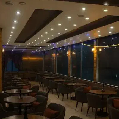 نظافتچی آقا یا خانم جهت کافه رستوران عربی|استخدام خدمات فروشگاه و رستوران|تهران, فردوس|دیوار