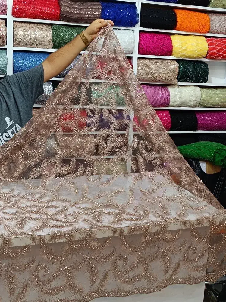 پارچه درجه یک|لباس|خوی, |دیوار