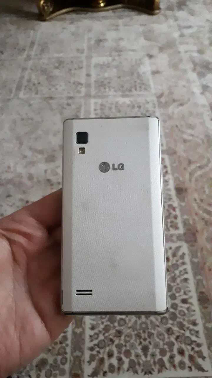 گوشی ال جی اصل کره ای تک سیم|موبایل|رشت, منظریه|دیوار