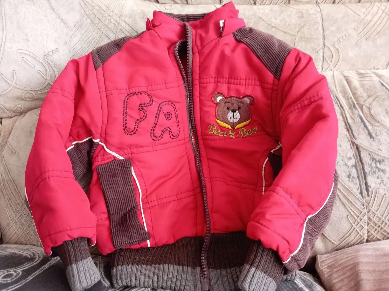 کاپشن|کفش و لباس بچه|مشهد, شهید علی محمدی|دیوار