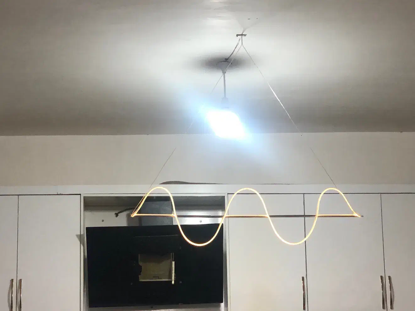 لوستر|لوستر و چراغ آویز|اسفراین, |دیوار