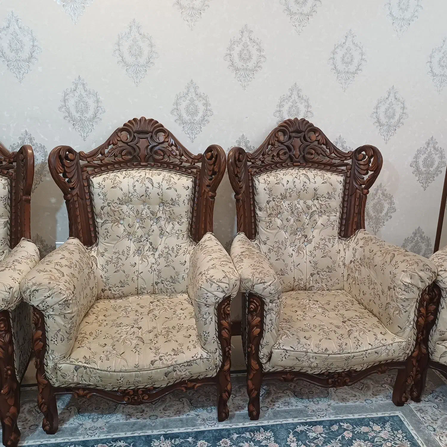 مبل استیل ۹نفره همراه میز و عسلی|مبلمان خانگی و میز عسلی|برخوار, |دیوار