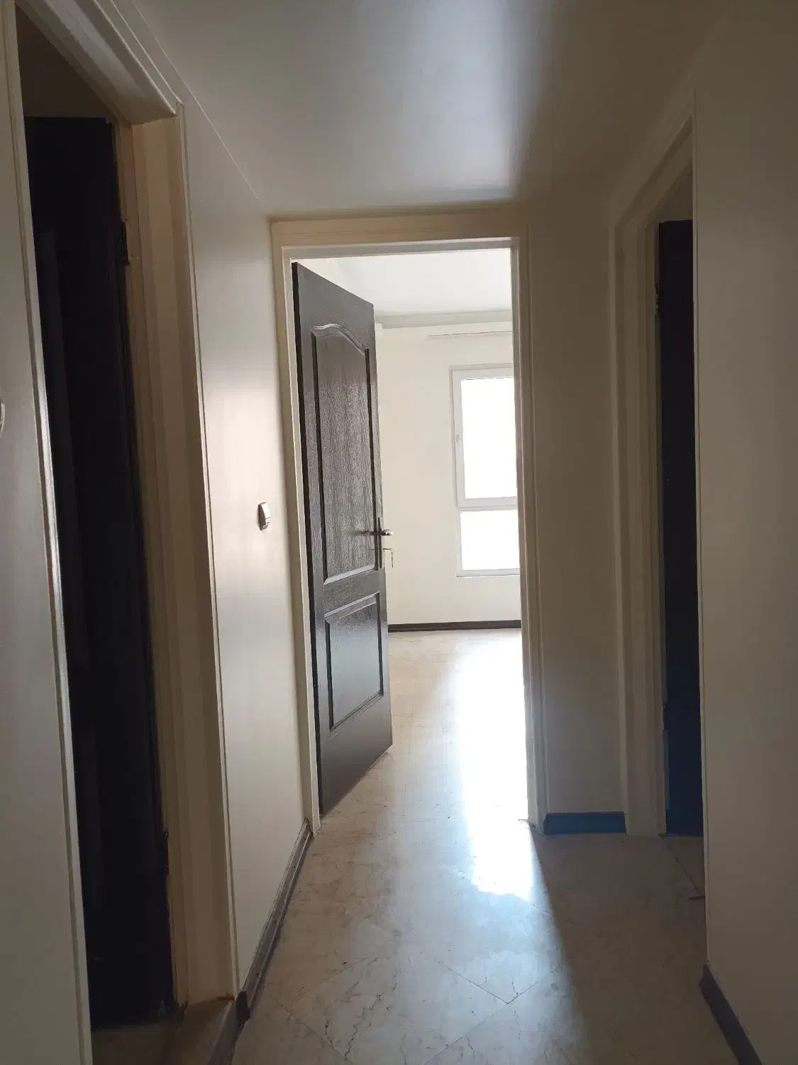 ۱۰۰ متر دو خوابه *روبه کوچه