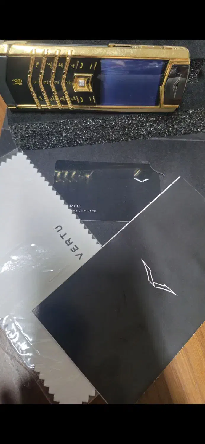 ورتو سیگنیچرز|موبایل|کرج, فاز ۱ مهرشهر|دیوار