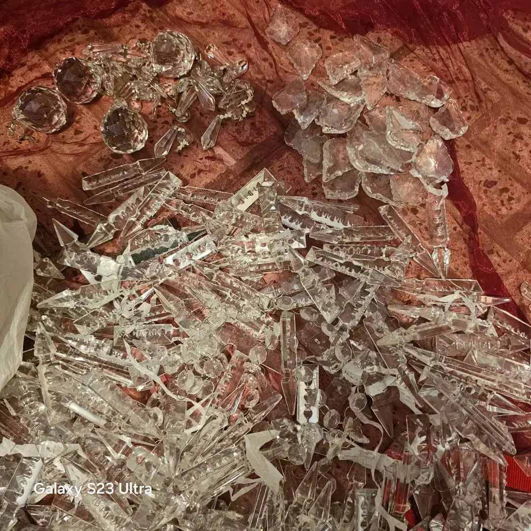 لوازم  لوستر|لوستر و چراغ آویز|اصفهان, جلالیه|دیوار