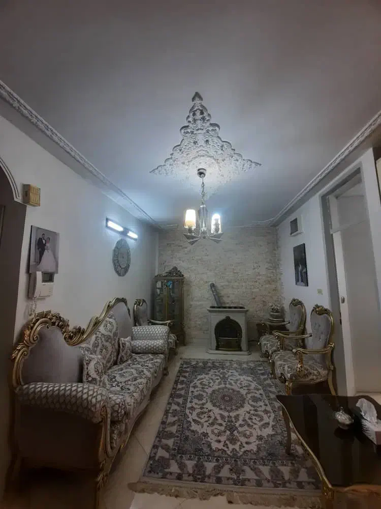 ۵۰ متر با پارکینگ خ نبرد شمالی