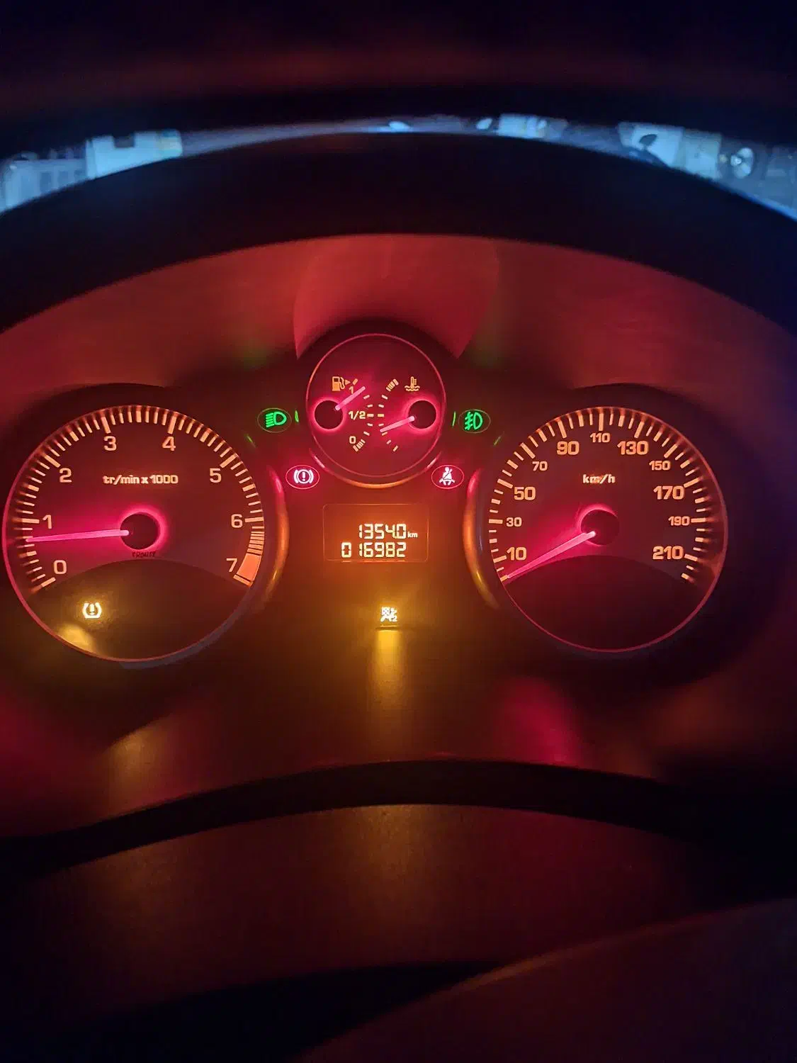 پژو ۲۰۷ ارتقا|خودرو سواری و وانت|تهران, سعادتآباد|دیوار