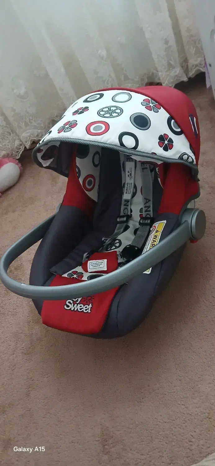 کریر بچه‌|کالسکه و لوازم جانبی|اشتهارد, |دیوار