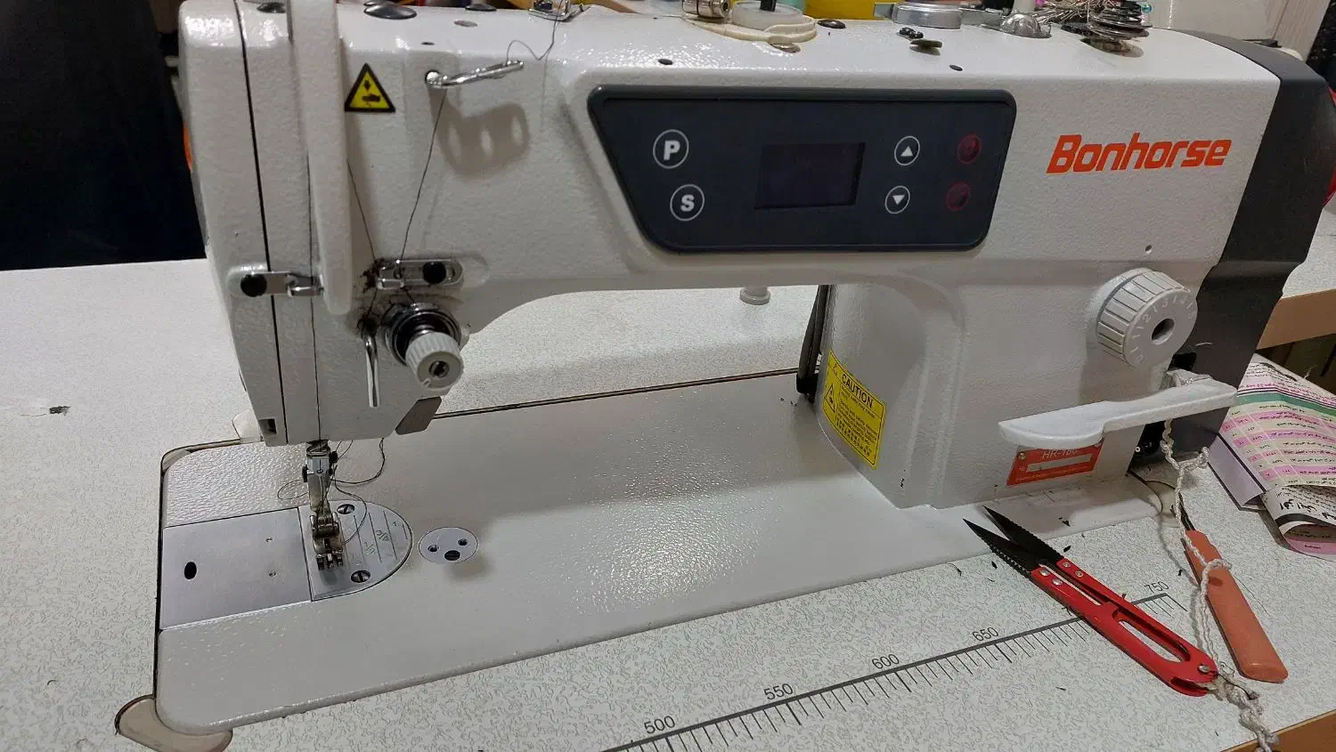 چرخ راسته دوز اتوماتیک بن هورس|چرخ خیاطی و ریسندگی|اراک, |دیوار