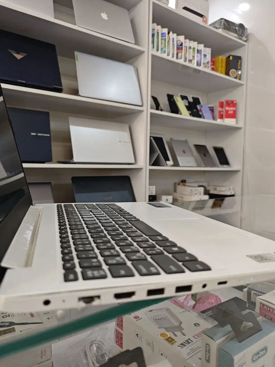 لپ تاپ لنوو سی پی یو corei7 نسل هشتم|رایانه همراه|نورآباد ممسنی, |دیوار