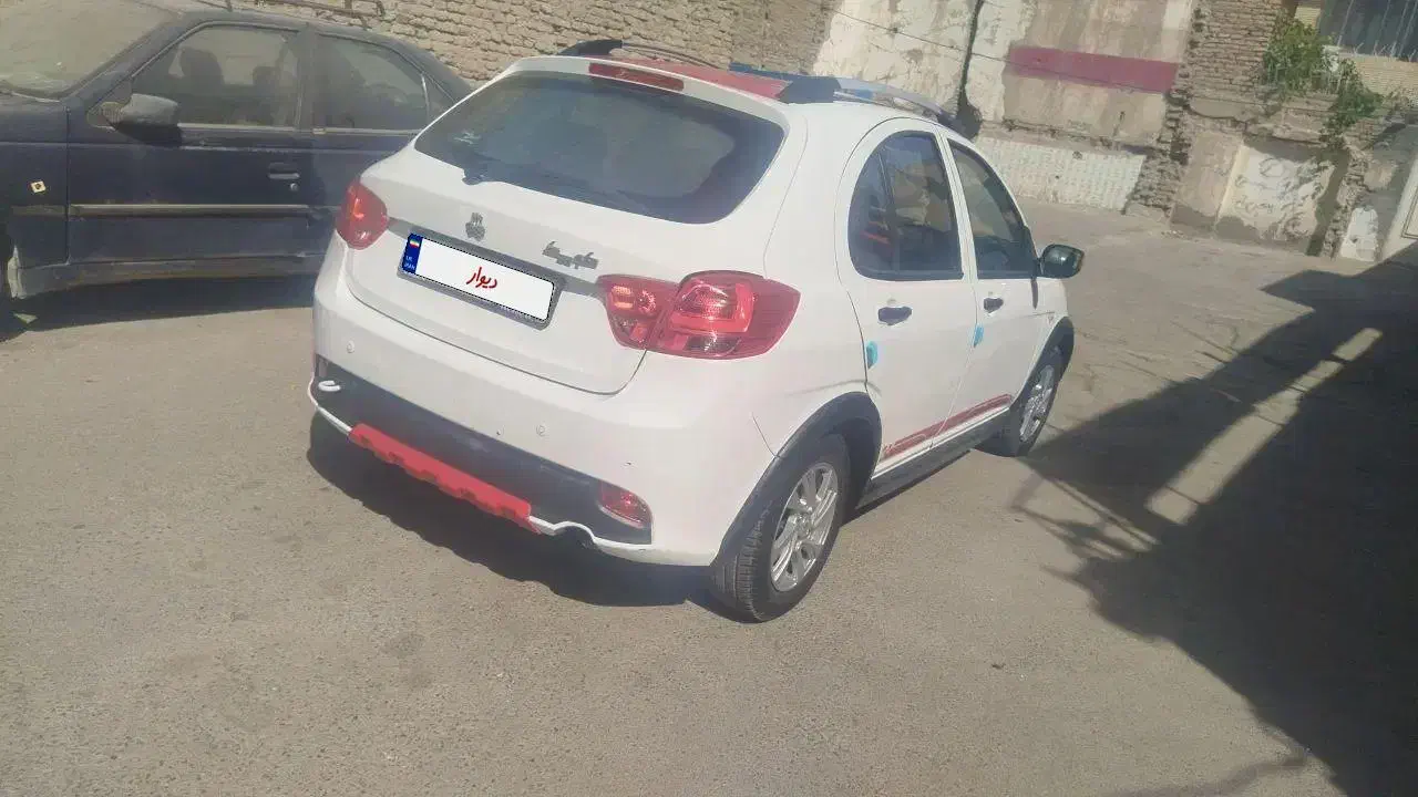 کوییک ار 1401 محصول شرکت پارس خودرو کم کار|خودرو سواری و وانت|مشهد, طلاب|دیوار