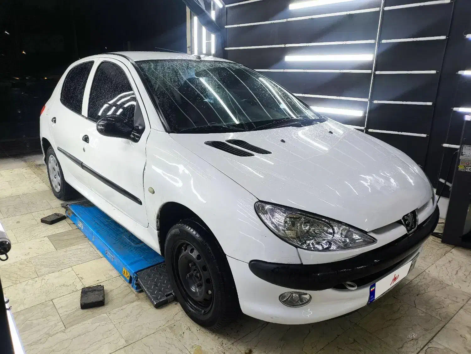 206|خودرو سواری و وانت|قرچک, میرزائی جنوبی|دیوار