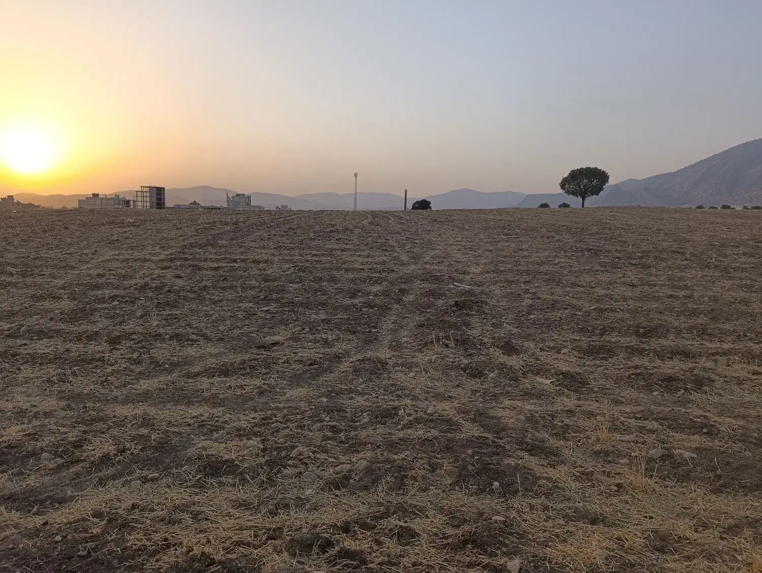 زمین پشت کشتارگاه|فروش زمین و ملک کلنگی|لردگان, |دیوار