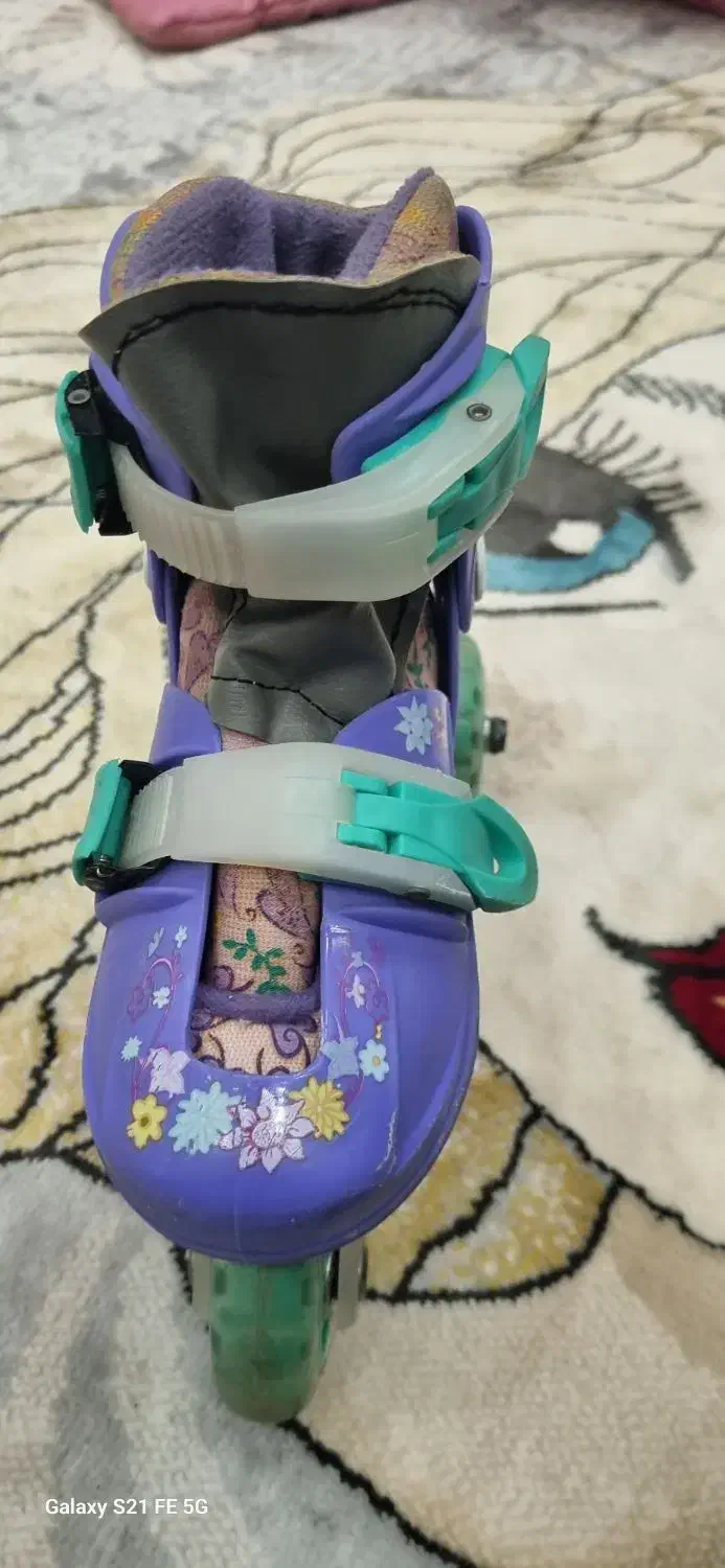 اسکیت دخترانه خارجی ژله ای|دوچرخه، اسکیت، اسکوتر|نسیم‌شهر, |دیوار