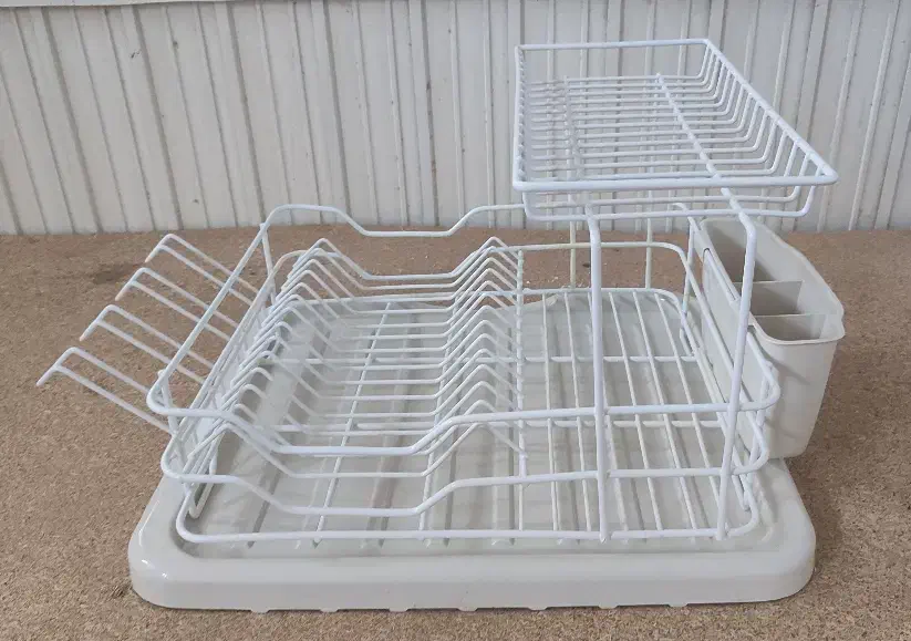 آبچکان رو سینک|آب‌چکان و نظم‌دهنده ظروف|رشت, فرزانه|دیوار