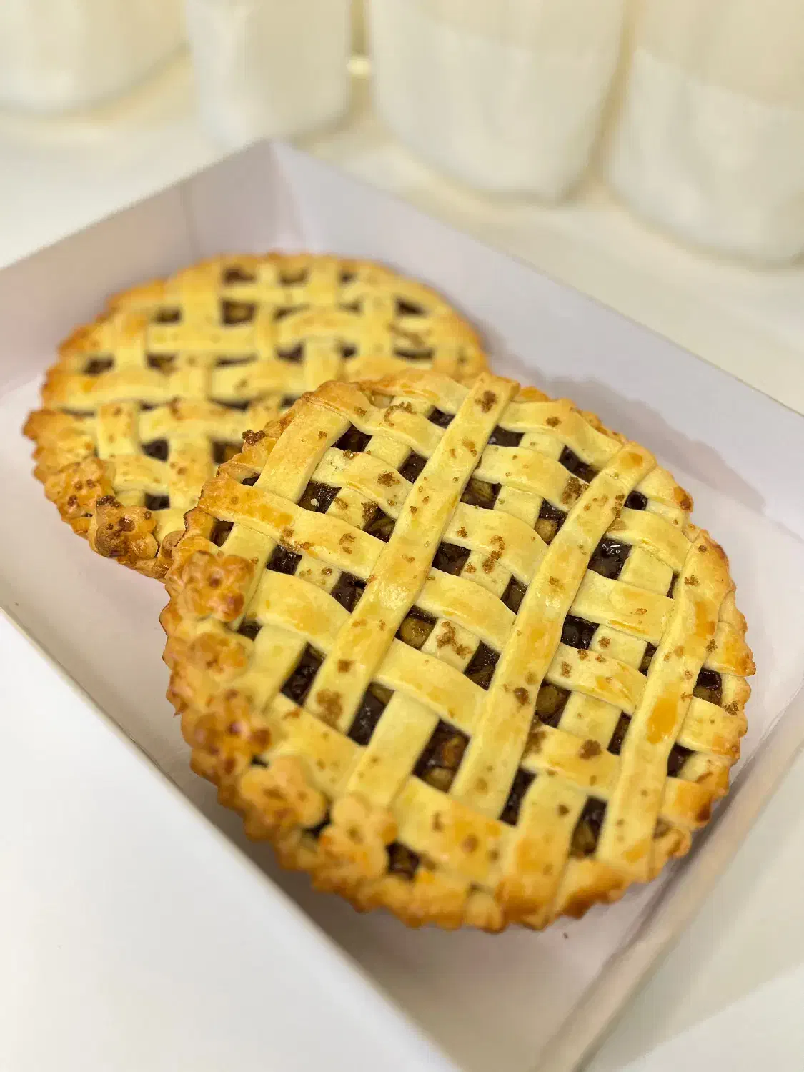 سفارش انواع کیک خامه ای و کافی شاپی و کوکی|خدمات پذیرایی، مراسم|ورامین, ورامین|دیوار