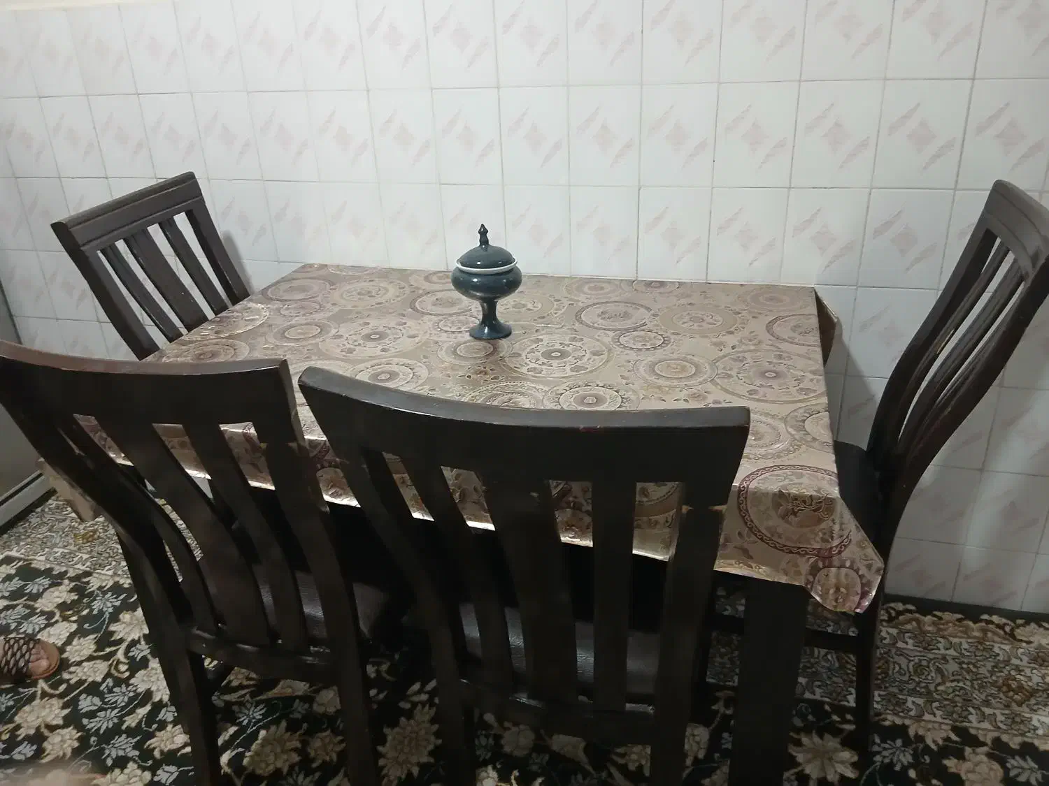 میز ناهارخوری خوری|میز و صندلی غذاخوری|ازنا, |دیوار